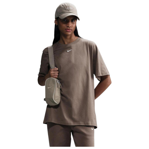Nike Γυναικεία κοντομάνικη μπλούζα Sportswear Essential